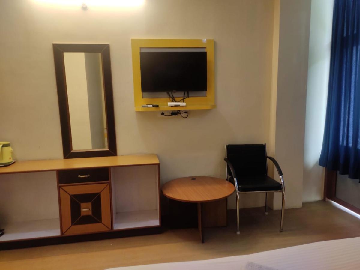 Hotel Amandeep Dharamshala Eksteriør billede